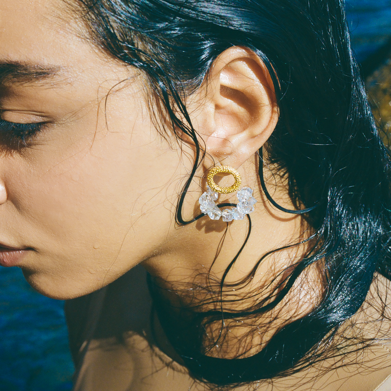 The LIGHT CATCHER Earrings Gold Plated