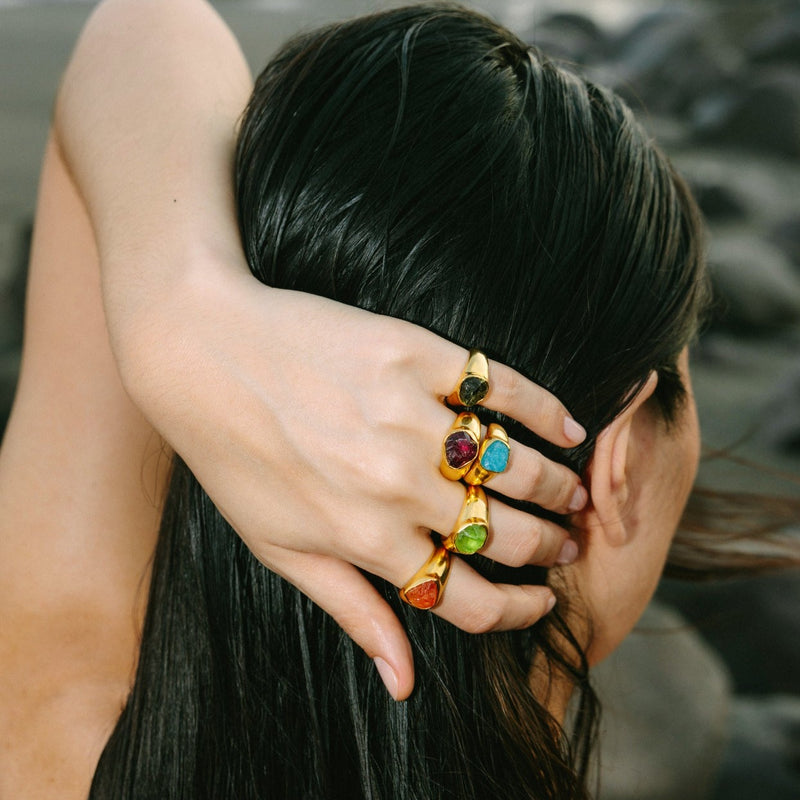 The ANIMA Ring Blue Apatite Gold Plated